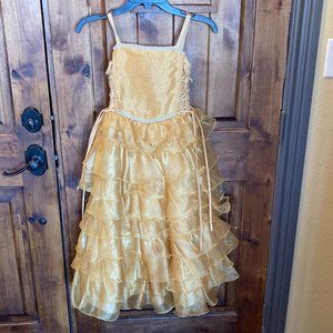 Gold Formal Girls 8 Pageant